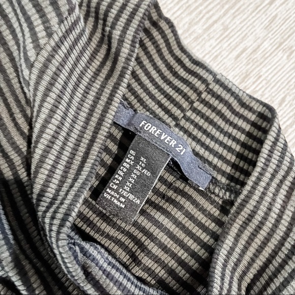 Forever 21 T-Shirt Dress - Picture 3 of 4